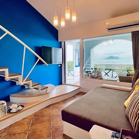 真情非凡行館 Sealuv Homestay Тоучэн Экстерьер фото